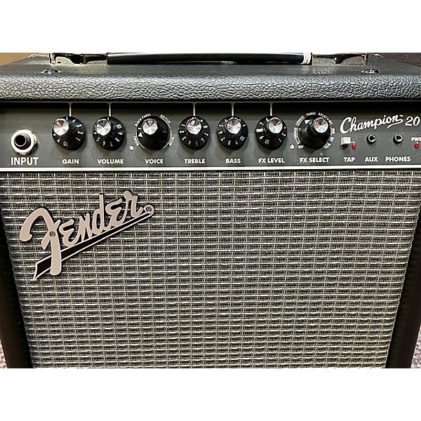 Used Fender Used Fender Champion 20 Guitar Combo Amp