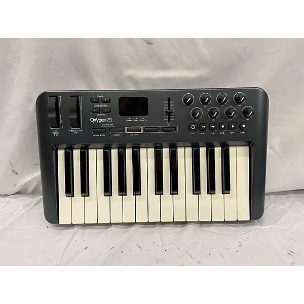 Used M-Audio Oxygen 25 Key MIDI Controller