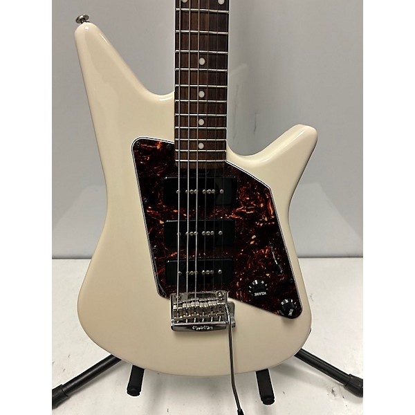 Used Ernie Ball Music Man Used  Ernie Ball Music Man Albert Lee MM90 Pearl White