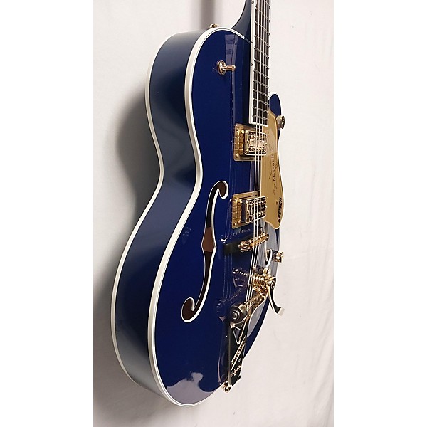 Used Gretsch Guitars Used Gretsch Guitars G6130TG-PE-AZM Blue Hollow Body Electric Guitar