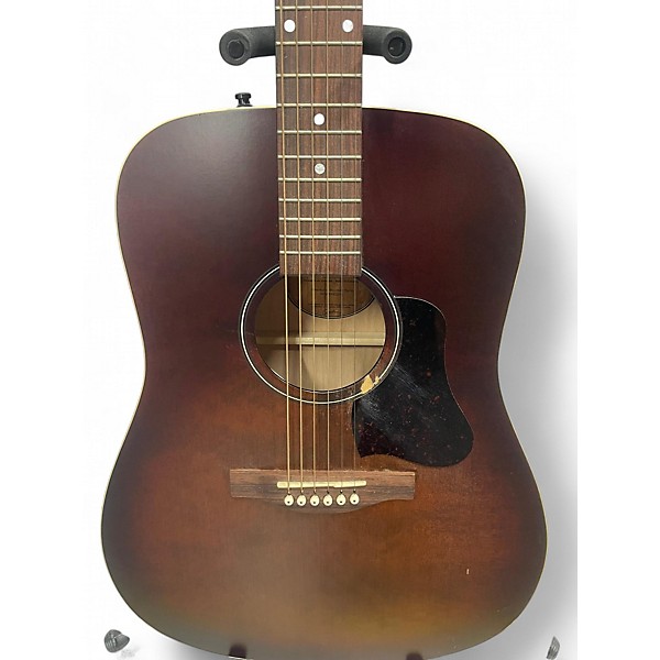 Used Art & Lutherie americana Bourbon Burst Acoustic Guitar