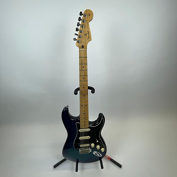 Used Fender Used Fender Player Stratocaster HSS Plus Top Blue Burst Solid Body Electric Guitar