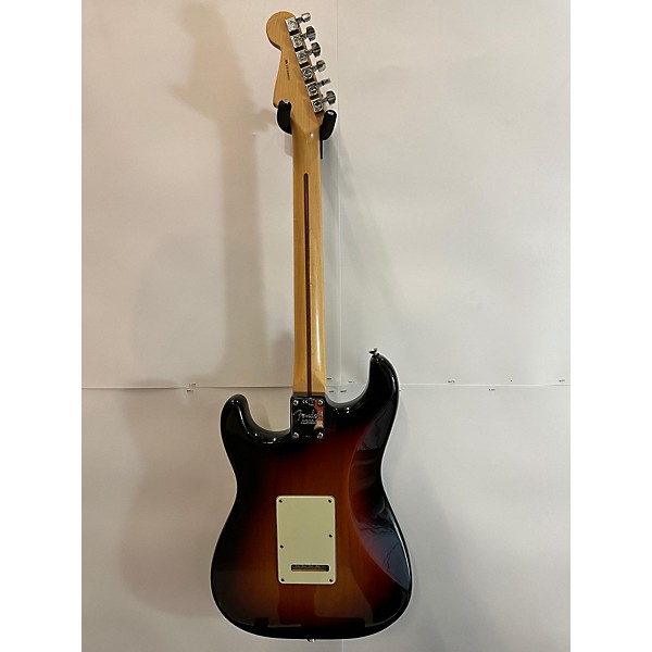 Used Fender Used Fender American Professional Stratocaster With Rosewood Neck Vintage Sunburst Solid Body Electric Guitar