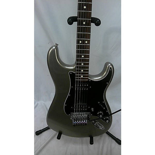 Used Fender Used Fender Standard Stratocaster HH Floyd Rose Silver Spakr Solid Body Electric Guitar