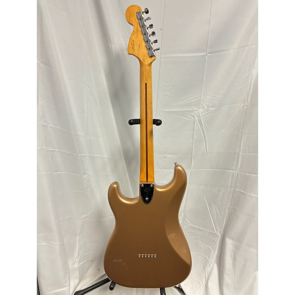 Used Fender Used Fender Limited Edition Vintera 70s Stratocaster Firemist Gold Solid Body Electric Guitar