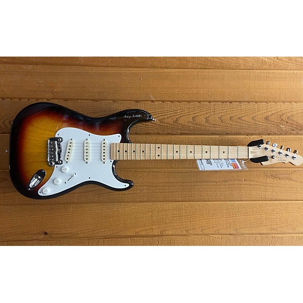 Used G&L Used G&L George Fullerton Signature Legacy 2 Tone Sunburst Solid Body Electric Guitar