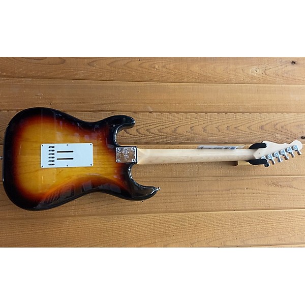 Used G&L Used G&L George Fullerton Signature Legacy 2 Tone Sunburst Solid Body Electric Guitar