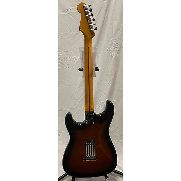 Used Fender Used Fender Eric Johnson Thinline Stratocaster 2 Color Sunburst Hollow Body Electric Guitar