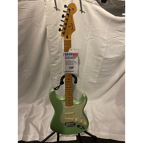 Used Fender Used Fender 75th Anniversary Player Stratocaster Green Solid Body Electric Guitar