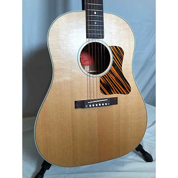 Used Gibson Used Gibson J35 Natural Acoustic Electric Guitar