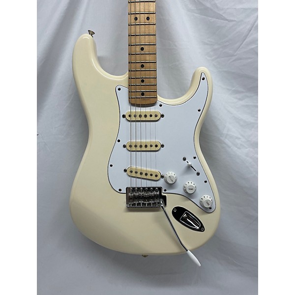 Used Fender Used Fender Standard Stratocaster Olympic White Solid Body Electric Guitar