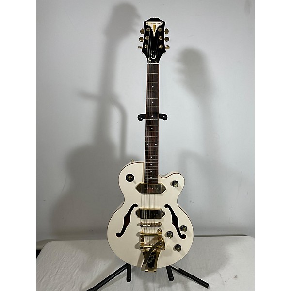 Used Epiphone WILDKAT PW LIMITED EDITION Hollow Body Electric Guitar Pearl  White | Guitar Center