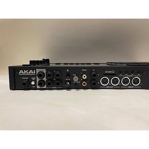 Used Akai Professional Used Akai Professional MPC Live 2 Production Controller