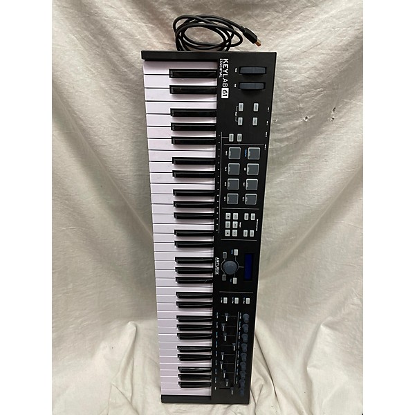 Used Arturia Used Arturia Keylab Essential 61 MIDI Controller