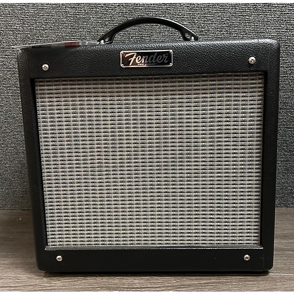 Used Fender Used Fender Pro Junior IV 15W 1x10 Tube Guitar Combo Amp