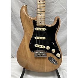 Used Fender Used Fender American Professional Stratocaster SSS Natural Solid Body Electric Guitar