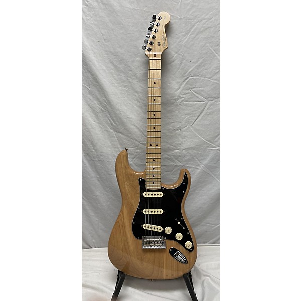 Used Fender Used Fender American Professional Stratocaster SSS Natural Solid Body Electric Guitar