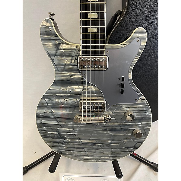 Used Used Thorn Custom Guitars Artisan Limited Ser. 3 Vintage Silver Blue Solid Body Electric Guitar