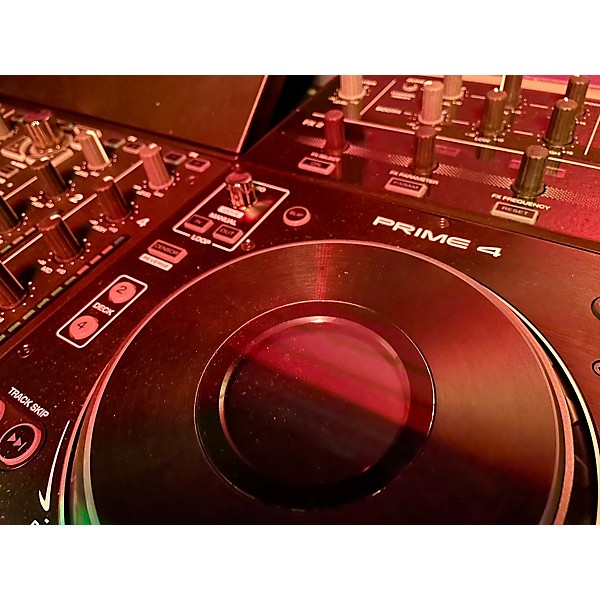 Used Denon DJ Used Denon DJ Prime 4 DJ Controller