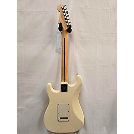 Used Fender Used 2017 Fender American Professional Stratocaster SSS Olympic White Solid Body Electric Guitar