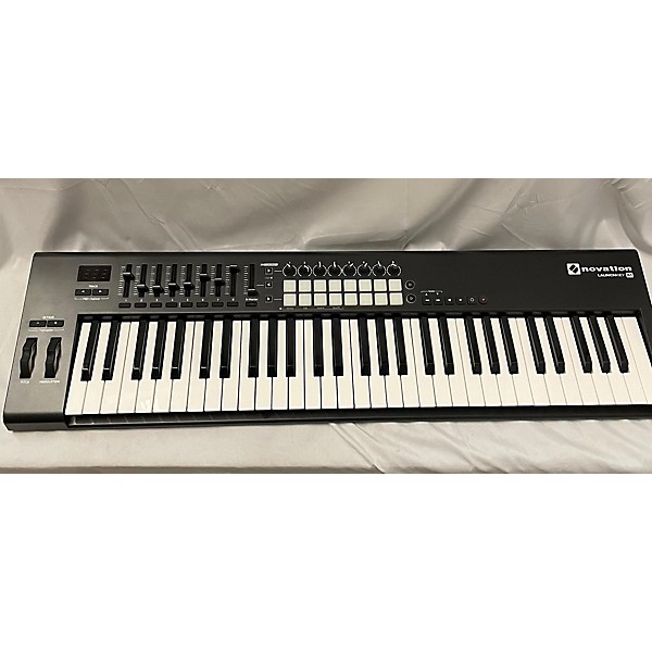 Used Used Novation Launchkey 61 Key MIDI Controller