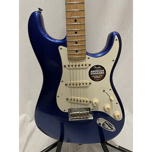 Used Fender Used 2014 Fender 60th Anniversary American Standard Stratocaster Cobalt Blue Solid Body Electric Guitar