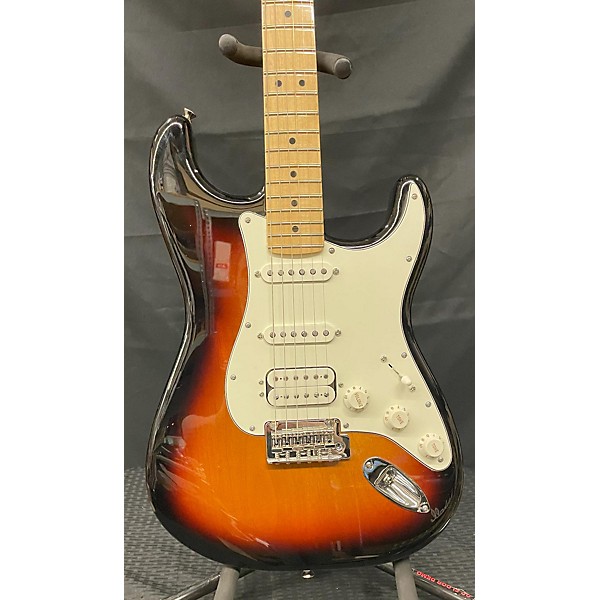 Used Fender Used Fender Player Stratocaster HSS 3 Color Sunburst Solid Body Electric Guitar