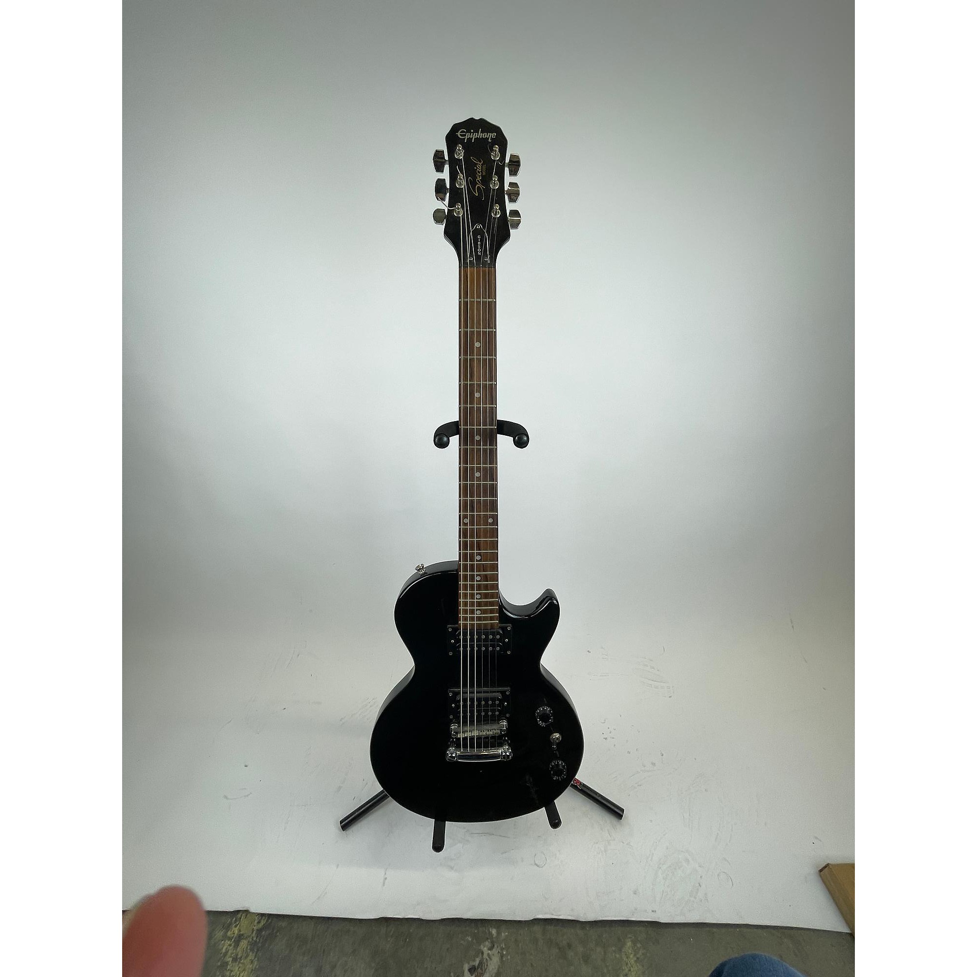 メンテ済 Epiphone Les Paul STUDIO Ebony Epiphone Les Paul Studio Electric Guitar - Ebony | Sweetwater