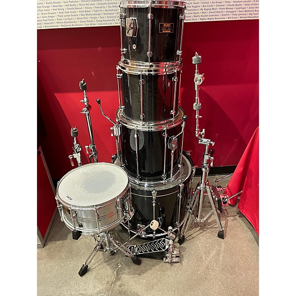 Used Mapex Used Mapex 5 piece DRUM KIT Black Drum Kit