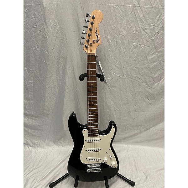 Used Squier Mini Affinity Stratocaster Electric Guitar