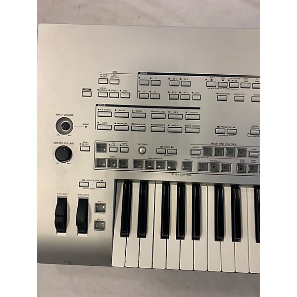 Used Yamaha Used Yamaha Tyros 3 Keyboard Workstation