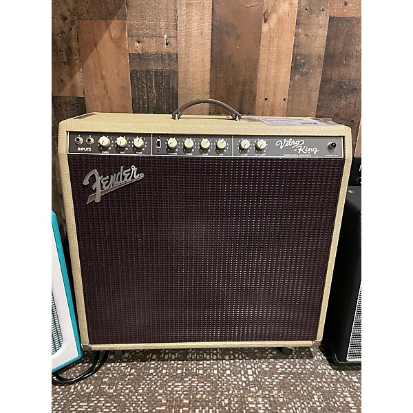 Used Fender Used 1993 Fender VIBRO KING 60 WATT 3X10 Tube Guitar Combo Amp