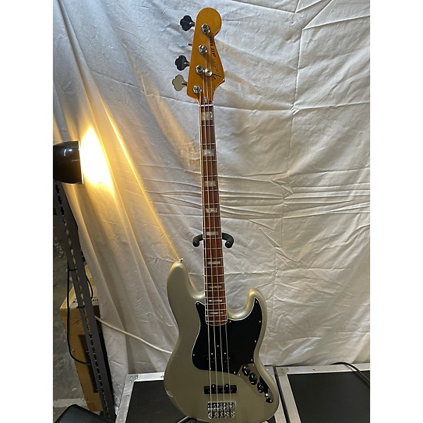 Used Used Fender Vintera 70s Jazz Bass Inca Silver Electric Bass Guitar