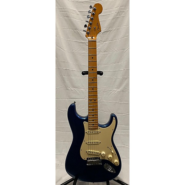 Used Fender Used Fender American Ultra Stratocaster Cobra Blue Solid Body Electric Guitar