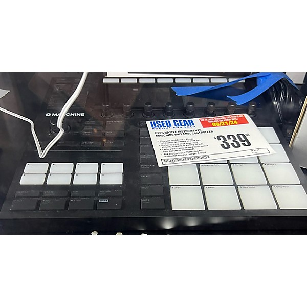 Used Native Instruments Used Native Instruments Maschine MK3 MIDI Controller