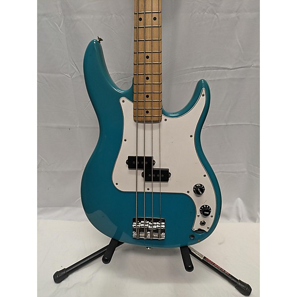 Used Peavey Used Peavey Fury Blue Electric Bass Guitar