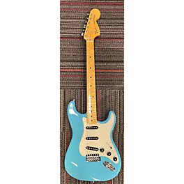 Used Fender Used Fender International Color Stratocaster Maui Blue Solid Body Electric Guitar