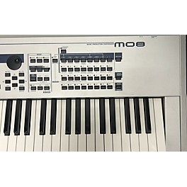 Used Yamaha MO8 88 Key Keyboard Workstation