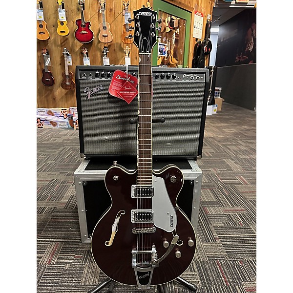 Used Gretsch Guitars Used 2021 Gretsch Guitars G5622T Electromatic Center Block Double Cut Bigsby Burgundy Hollow Body Ele...