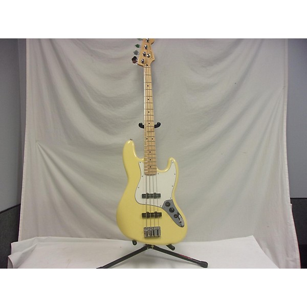 Used Fender Used Fender Player Jazz Bass Vintage White Electric Bass Guitar