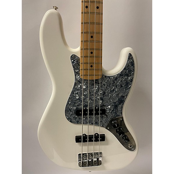 Used Used Fender Player Jazz Bass White Electric Bass Guitar