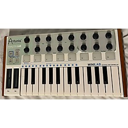 Used Arturia Used Arturia MiniLab MIDI Controller