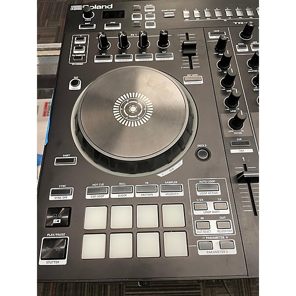 Used Roland DJ-505 DJ Controller