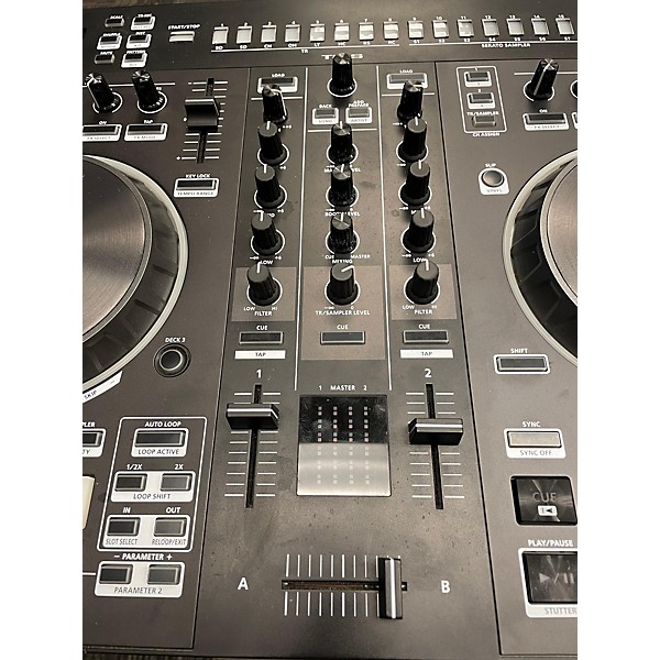 Used Roland DJ-505 DJ Controller