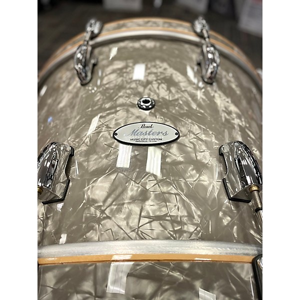 Used Pearl Music City Custom Masters Maple Reserve Drum Kit