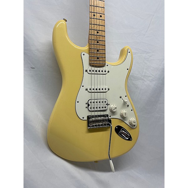 Used Fender Used Fender Player Stratocaster HSS Vintage Yellow Solid Body Electric Guitar