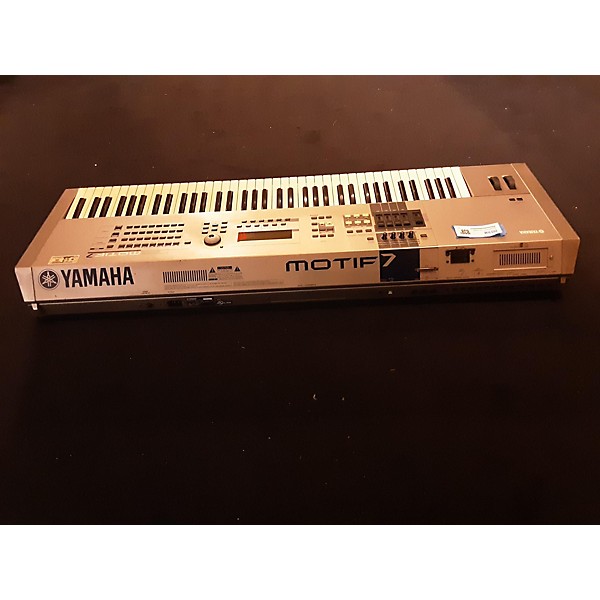 Used Yamaha Used Yamaha Motif 7 76 Key Keyboard Workstation