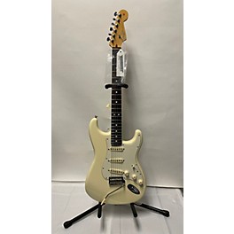 Used Fender Used Fender 60th Anniversary American Standard Stratocaster Vintage White Solid Body Electric Guitar