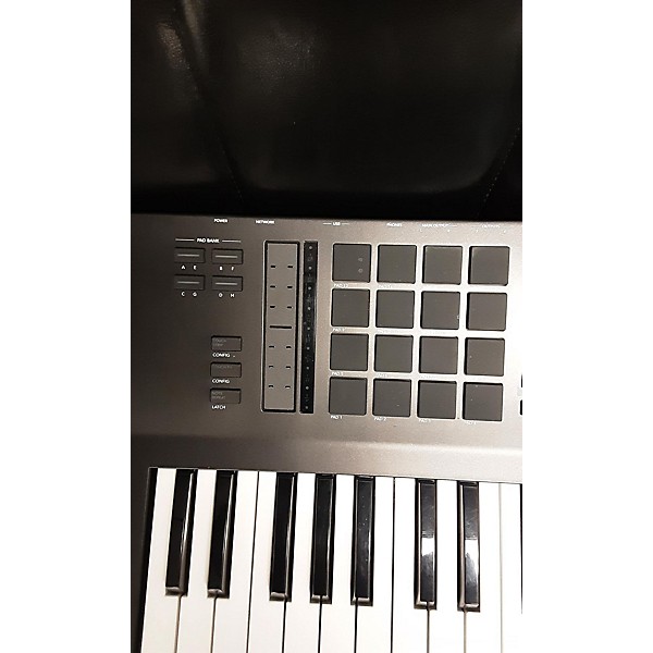 Used Akai Professional MPC Key 61 Keyboard Workstation