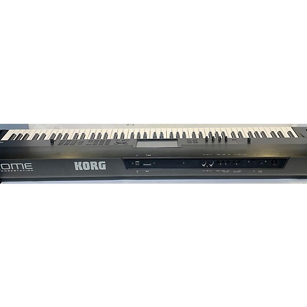 Used KORG Krome 88 Key Keyboard Workstation